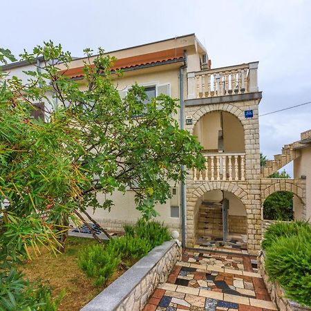 Apartments Anita Нови-Винодолски Экстерьер фото