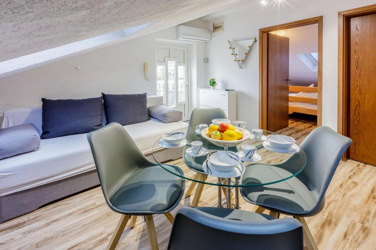 Apartments Anita Нови-Винодолски Экстерьер фото